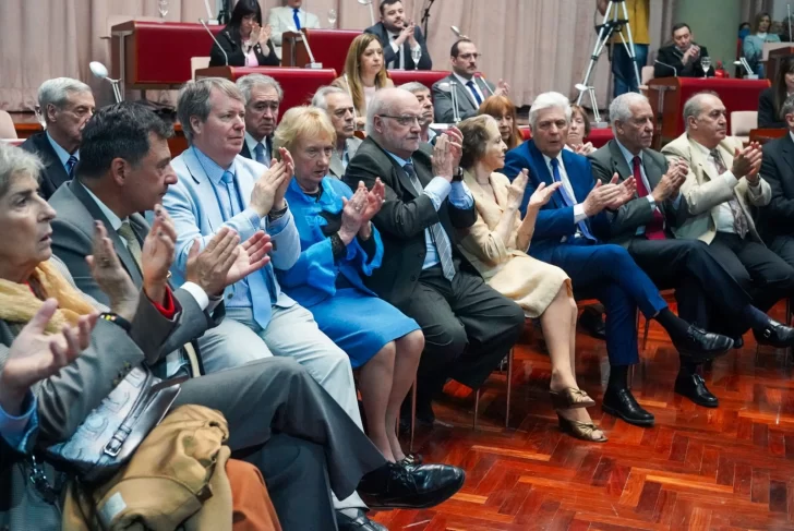 Chubut homenajeó a los padres de la Constitución Provincial en su 30° aniversario