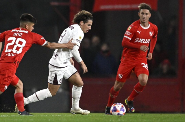 Pelota Libre o Fútbol Libre: cómo ver en vivo Lanús vs. Independiente por la Liga Profesional 2024