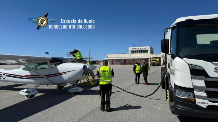 AVION-EN-PUERTO-ARGENTINO-728x410