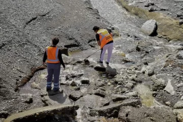 Otra vez contaminación por desechos en la costanera