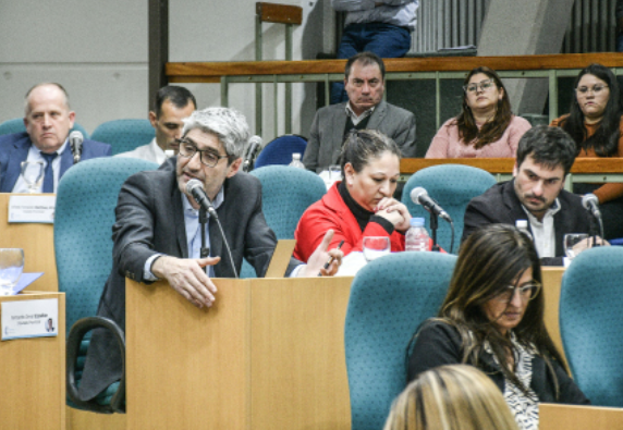 El oficialismo podría avanzar esta semana en adherir al polémico RIGI