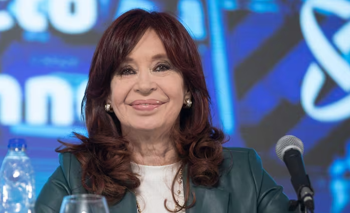 Aseguran que Cristina Kirchner cobraba más de 6 millones de pesos adicionales en su jubilación por tener domicilio en Río Gallegos