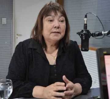 Selsa Hernández confirmó gestiones para que la prospección del langostino se pueda realizar Selsa Hernández confirmó gestiones para que la prospección del langostino se pueda realizar