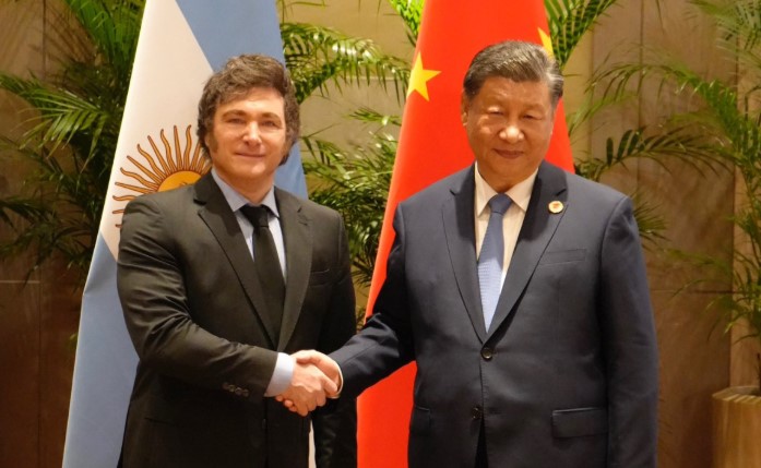 En la reunión de Milei y Xi Jinping “no se trató el tema de las represas”