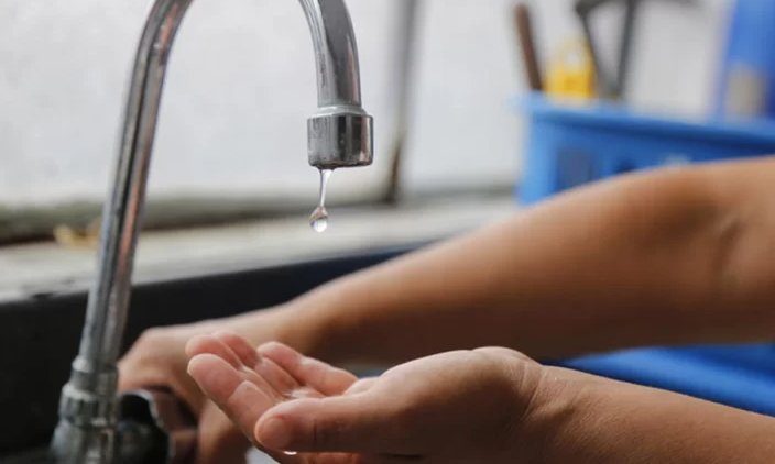 El corte de luz en Río Gallegos generó la interrupción del suministro de agua