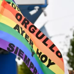 Marcharán en Río Gallegos en repudio a la publicación de Jairo Guzmán con la bandera LGBTIQ+ en llamas