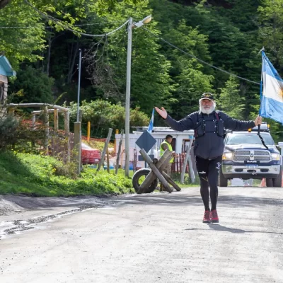 Guillermo Tibaldi cumplió su sueño: en 133 días caminó 3000 km desde Mar del Plata a Ushuaia