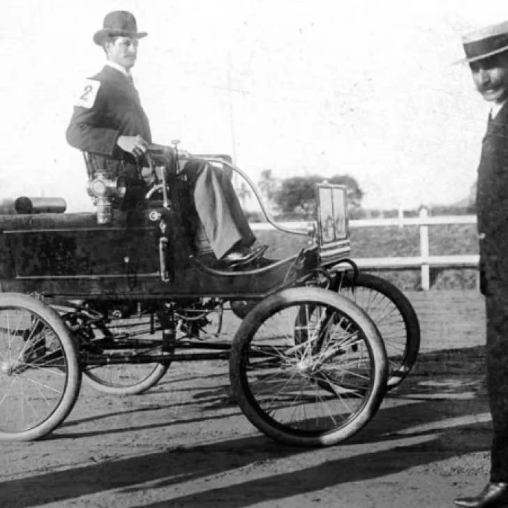 Hace 123 años, con Marcelo Torcuato de Alvear, se corrió la primera carrera de autos en Argentina