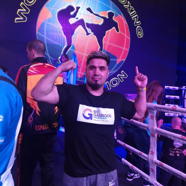 Víctor Cárdenas ya está en España y se prepara para debutar en el Mundial de Kickboxing