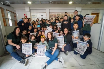 Detrás de la noticia: alumnos del Colegio Santa Bárbara de Río Turbio visitaron La Opinión Austral Detrás de la noticia: alumnos del Colegio Santa Bárbara de Río Turbio visitaron La Opinión Austral