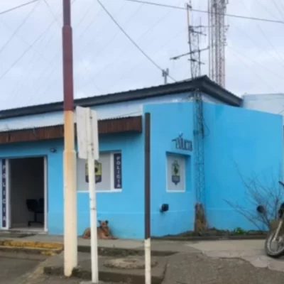 Un hombre le dio una paliza a su ex pareja y a su hijo menor en una vivienda de Caleta Olivia