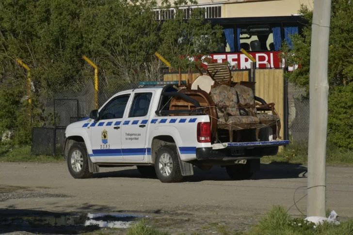 Detalles exclusivos. Nueve detenidos por desvalijar la casa de una mujer que había fallecido en Río Gallegos