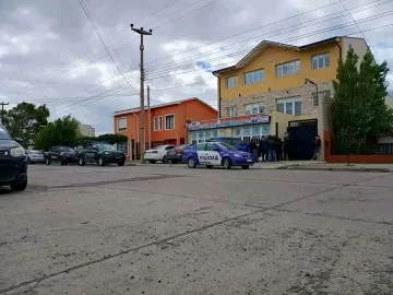 Allanaron una agencia de autos de Río Gallegos por una causa de abuso sexual