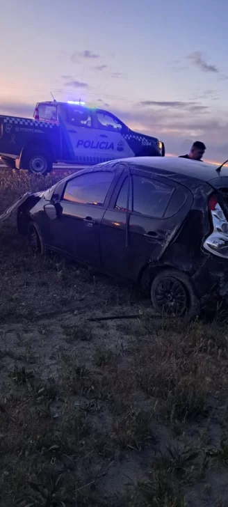 accidente-en-la-ruta-vuelco-10-de-nov-2024-2-1-328x728