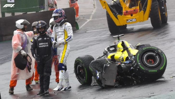 Video El impactante choque de Alexander Albon, compañero de Colapínto, en la Clasificación de F1 del GP de Brasil