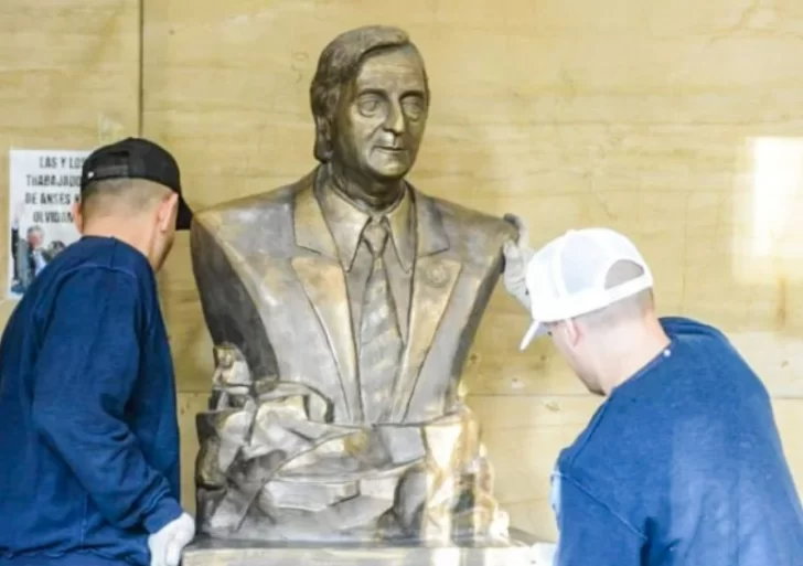 El Gobierno retiró el busto de Néstor Kirchner de una sede de Anses