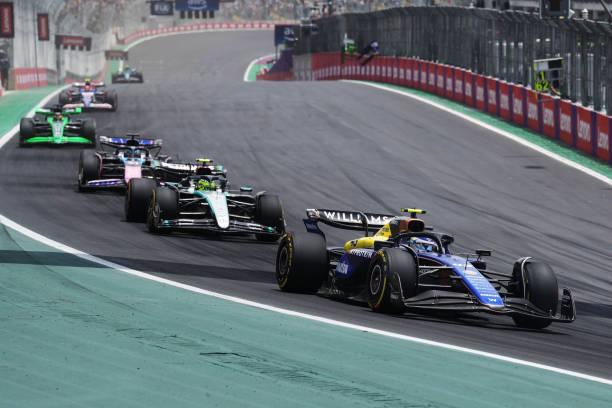 Fórmula 1: Colapinto ganó dos lugares y terminó 12° en la Sprint de Brasil que ganó Lando Norris