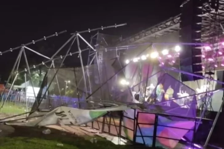 Horror en la Fiesta Nacional de la Música: cayó una torre del escenario y murió una mujer