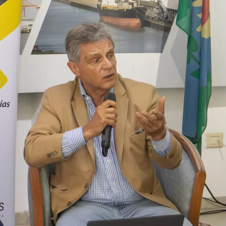 Gustavo Pulti llamó a defender la soberanía nacional desde el Puerto La Plata