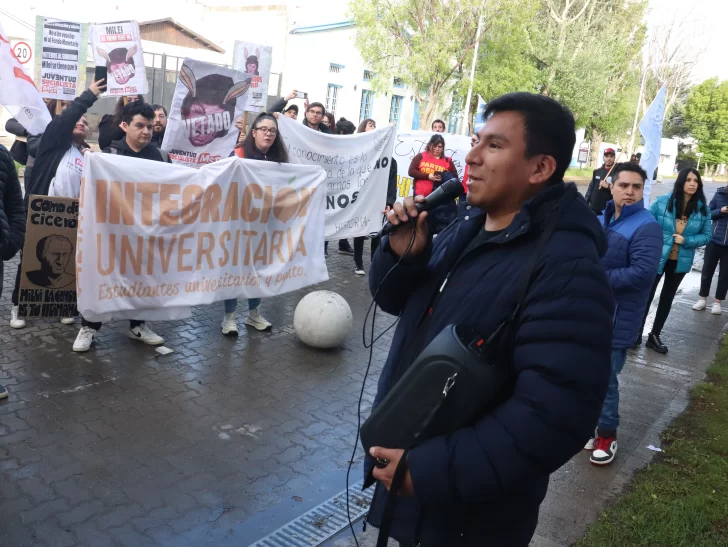 marcha-universitaria-549-1-728x547