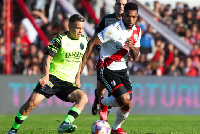 Pelota Libre o Fútbol Libre: cómo ver en vivo River vs. Barracas Central por la Liga Profesional