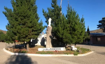 ¿La Fundación Valdocco en Cañadón Seco podría cerrar?