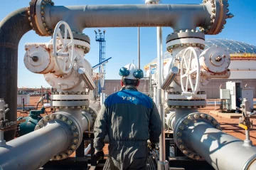 Salida de YPF en Santa Cruz: empleados denuncian presiones para renunciar y otros reclaman indemnizaciones mal liquidadas Salida de YPF en Santa Cruz: empleados denuncian presiones para renunciar y otros reclaman indemnizaciones mal liquidadas