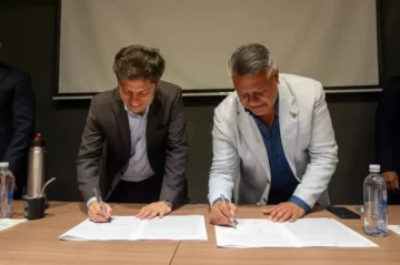 La AFA y Axel Kicillof acordaron que el Estadio Único de La Plata será la “casa de la selección” La AFA y Axel Kicillof acordaron que el Estadio Único de La Plata será la “casa de la selección”