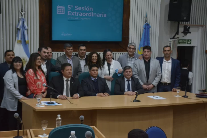 Asumió Luxen y el oficialismo mostró una imagen de unidad