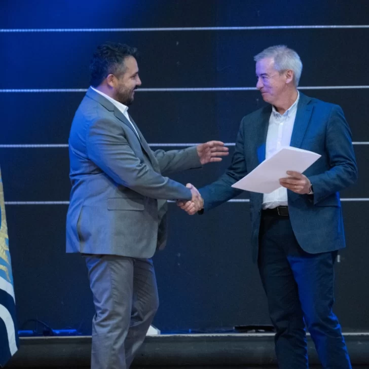 Pan American Energy donó un mamógrafo para el hospital de Caleta Olivia