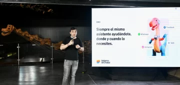 Ignacio Torres presentó la ventanilla única digital y un simpático asistente virtual que ayudará con los trámites