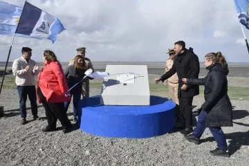 Inauguraron piedra fundacional del futuro monumento a Prefectura Naval Argentina Inauguraron piedra fundacional del futuro monumento a Prefectura Naval Argentina