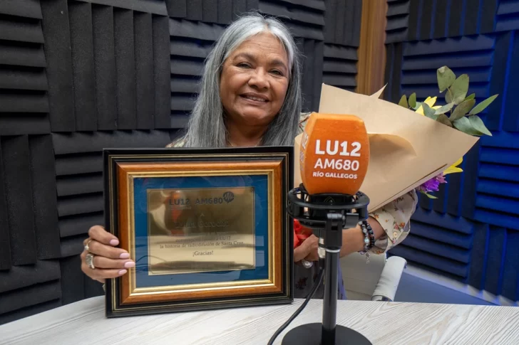 Laura Gorocito, voz de radio LU12 AM680, se jubiló: “Gracias a todos los oyentes”