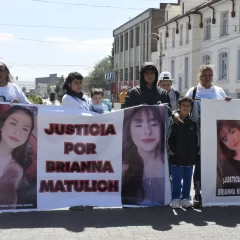 A un año de la muerte de Brianna Matulich, su familia pidió justicia en el último izamiento dominical de 2024: “Nos duele mucho su ausencia”