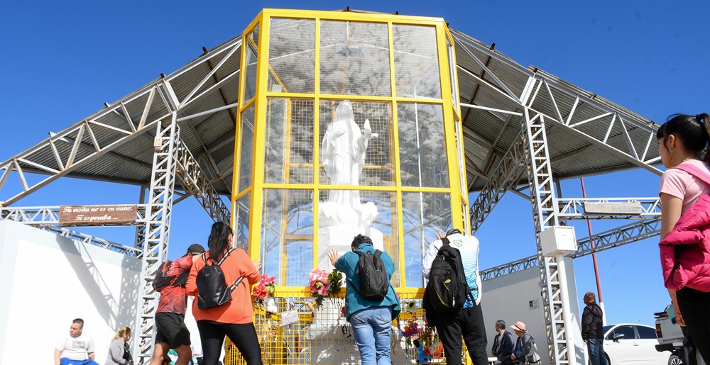  Como cada año, los creyentes visitarán a la Virgen de Güer Aike. Foto: Leandro Franco/La Opinión Austral