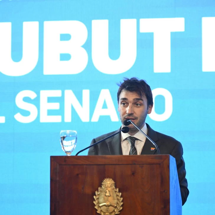 Ignacio Torres destacó los avances de Chubut en energía y turismo: “Con un régimen específico, podemos picar en punta en hidrógeno verde”