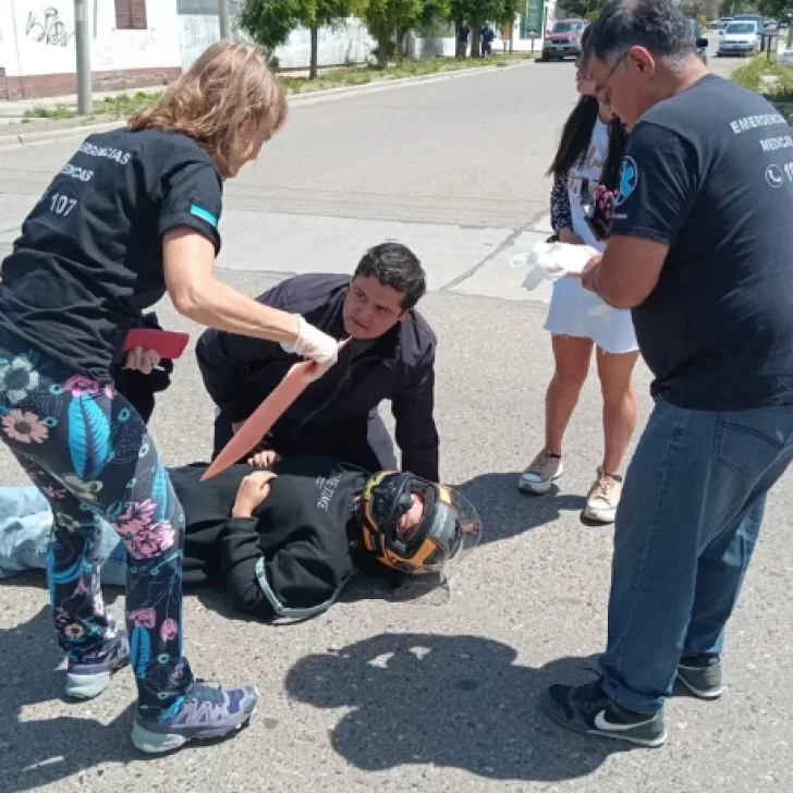 Fuerte choque en Comodoro: una mujer terminó con traumatismo de cráneo