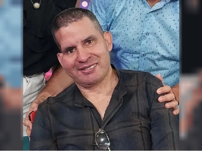 Investigan la muerte de la pareja del ex futbolista Fernando Cáceres, tras caer de un séptimo piso en Ramos Mejía