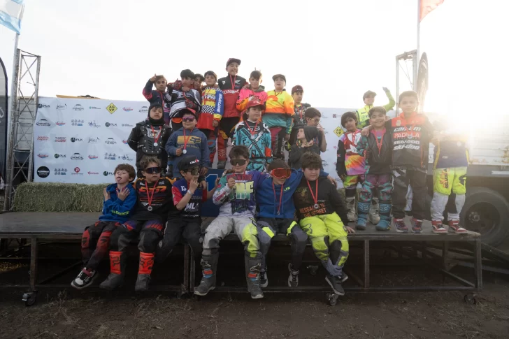 Gran cierre de la tercera fecha del Binacional de Motocross y ATV  en Río Gallegos