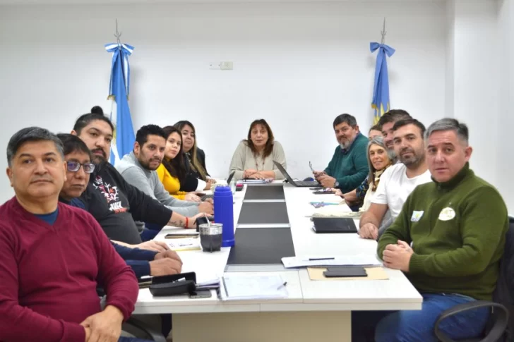 paritaria-docente-ezequile-verbes-728x485