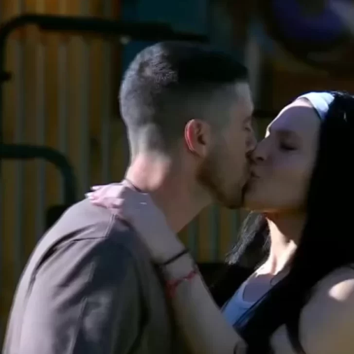 Video. Dos participantes de Gran Hermano 2025 ya se dieron el primer beso