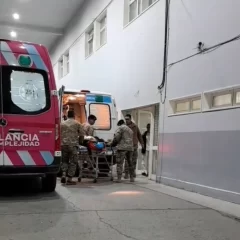 Los seis militares trasladados desde Base Marambio a Río Gallegos “están estables”: una salsa habría causado la intoxicación