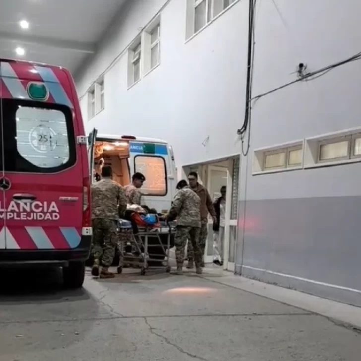 Los seis militares trasladados desde Base Marambio a Río Gallegos “están estables”: una salsa habría causado la intoxicación