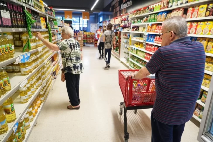 Aumento de la canasta básica: ¿Cuánto necesita una familia para no ser pobre?