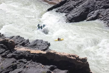 Tragedia en el río De las Vueltas: quiénes son los turistas fallecidos en el accidente de rafting cerca de El Chaltén