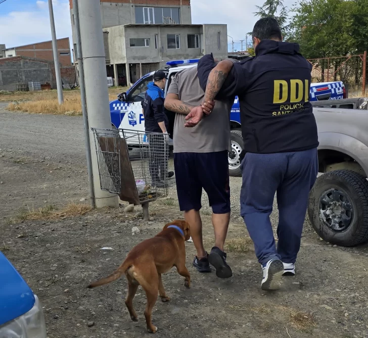 Detuvieron a dos personas y secuestraron municiones en Río Gallegos tras denuncia por amenazas con armas