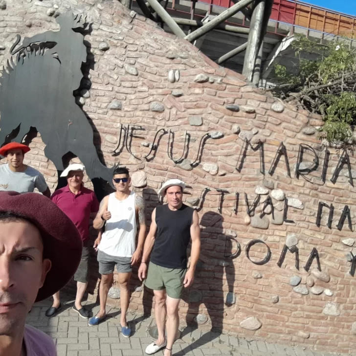 Debut sin puntos para los jinetes de Santa Cruz en el Festival de Jesús María Debut sin puntos para los jinetes de Santa Cruz en el Festival de Jesús María