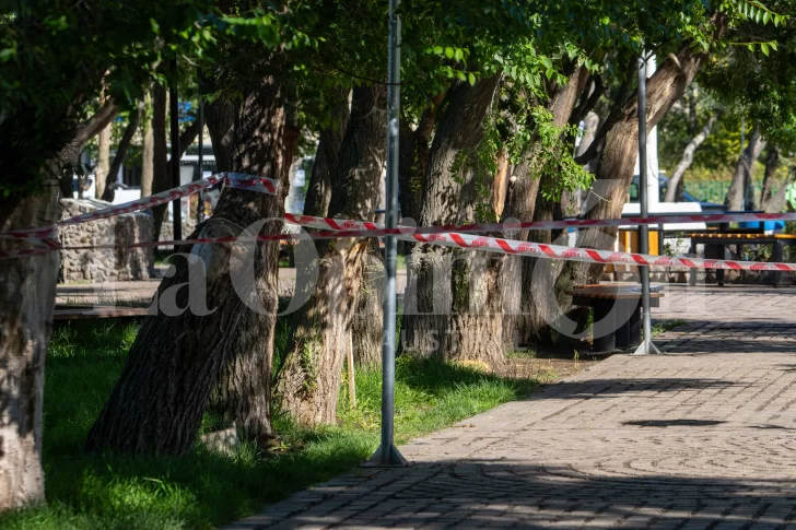 Le dieron el alta a Theo, el nene que se electrocutó en la plaza San Martín de Río Gallegos