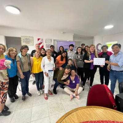 Pavel Oyarzún Díaz brindará una charla y escritores presentarán la antología “Santa Cruz Lee” en Río Gallegos