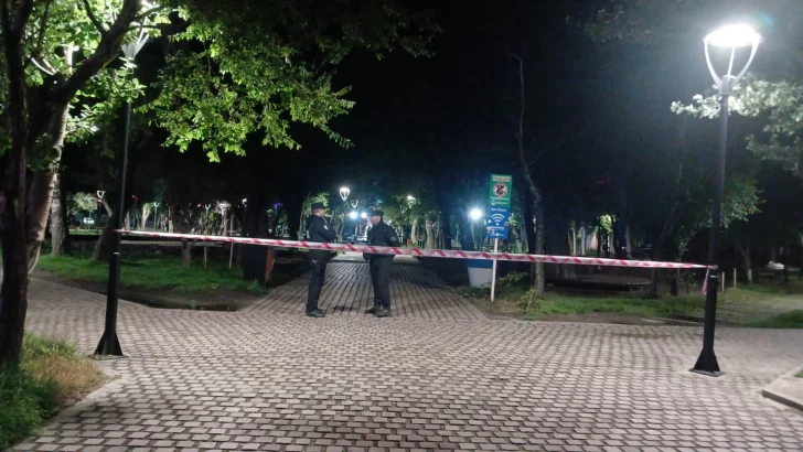 Clausuran la Plaza San Martín luego de que un nene de 10 años se electrocutara